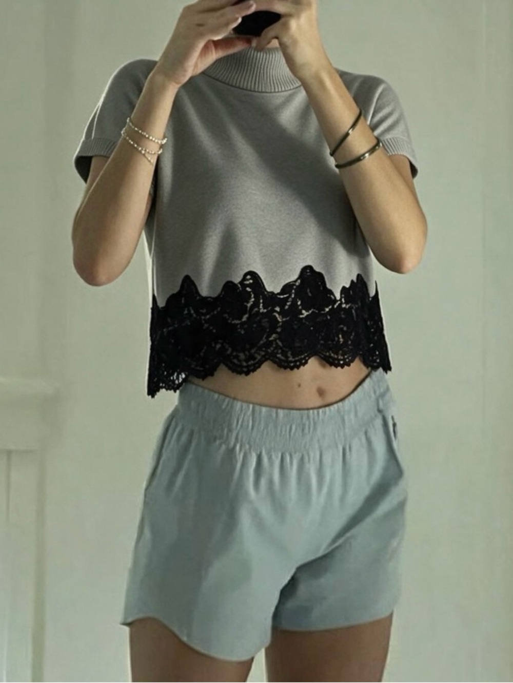 Ramy Brook Grey Short Sleeve Turtleneck Sweater Black Lace Hem Size S